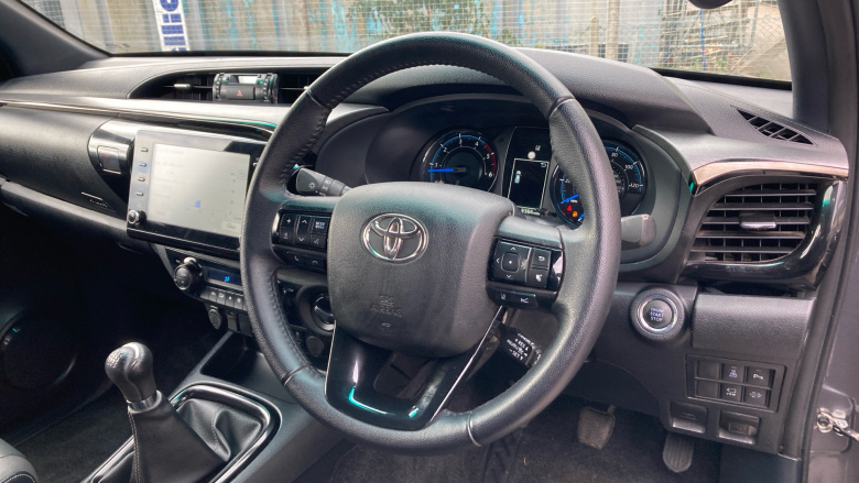 Toyota Hilux Diesel Invincible X D/Cab Pick Up 2.4 D-4D